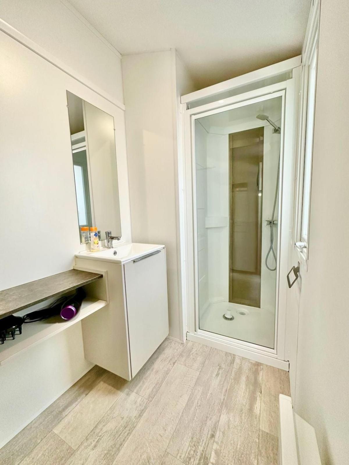 Bungalow 3 Chambres Pour 6 Pers Avec Climatisation Camping 3 Etoiles Самоен Экстерьер фото