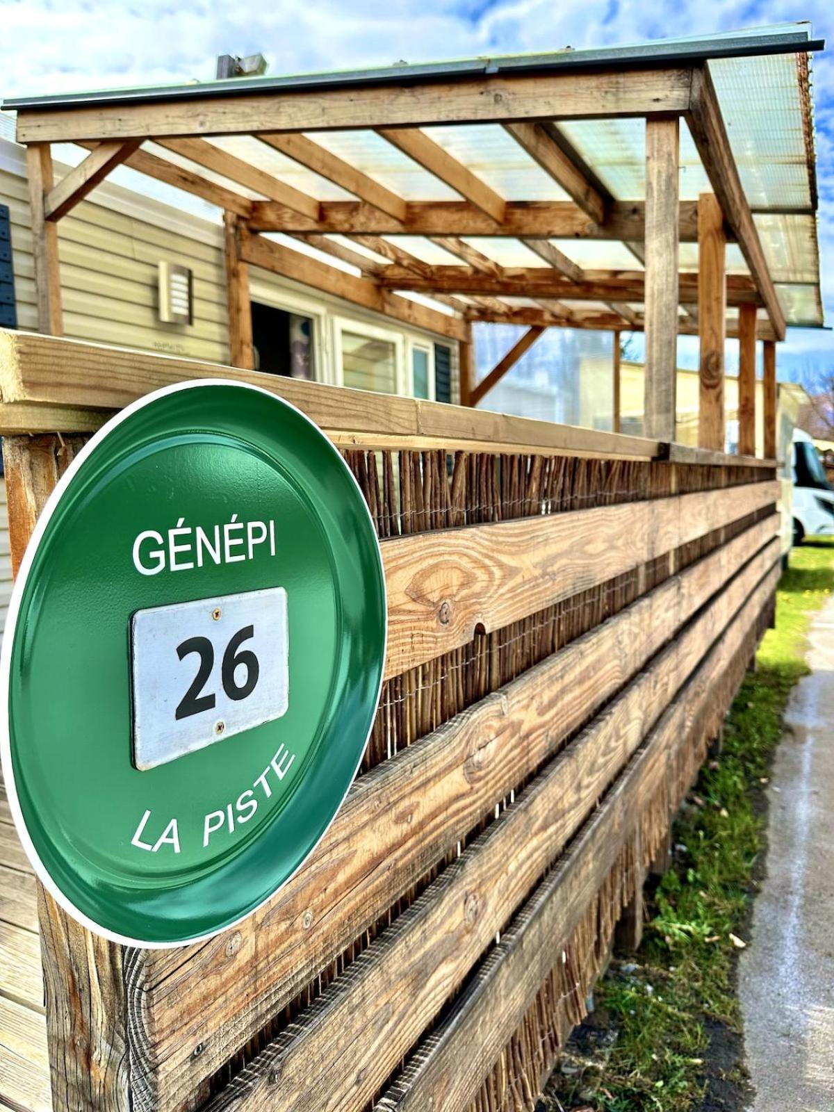 Bungalow 3 Chambres Pour 6 Pers Avec Climatisation Camping 3 Etoiles Самоен Экстерьер фото