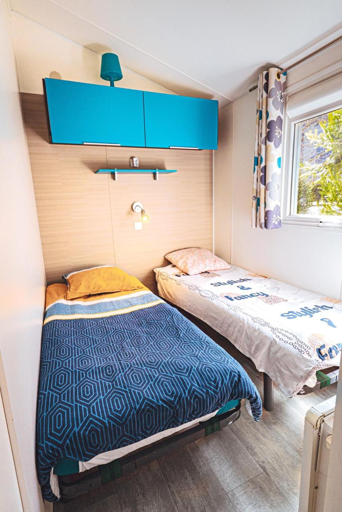 Bungalow 3 Chambres Pour 6 Pers Avec Climatisation Camping 3 Etoiles Самоен Экстерьер фото